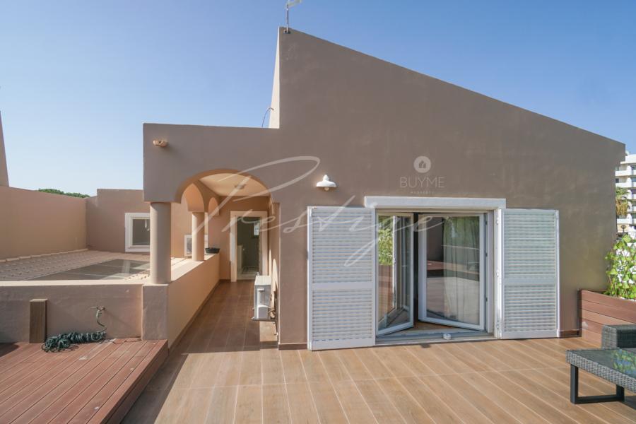 House with 3+2 Bedrooms in Vilamoura