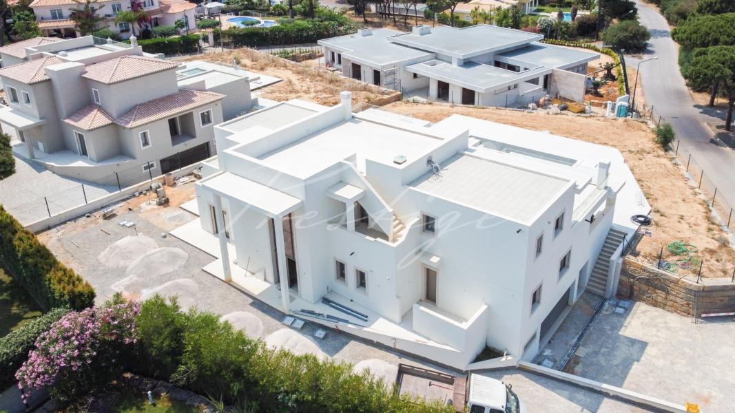 Villa for sale in Vilamoura
