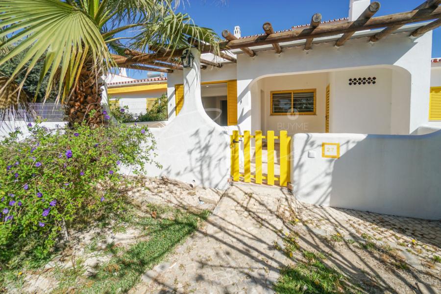 Buy Villa Vilamoura