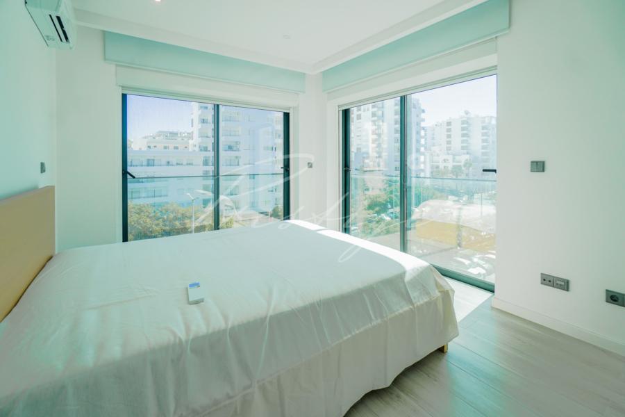 apartment in quarteira beach