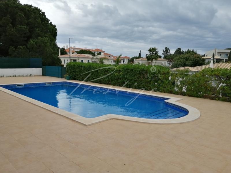 6-bedroom villa vila sol