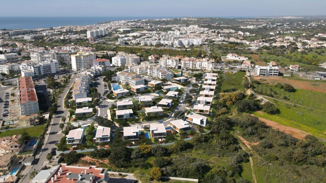 plot in Albufeira