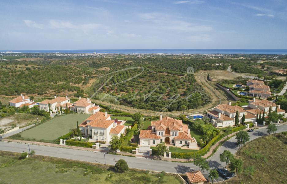 three-bedroom villas