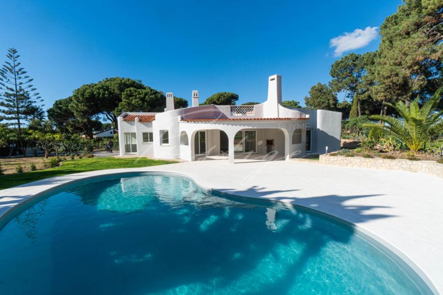 front golf villa in vilamoura