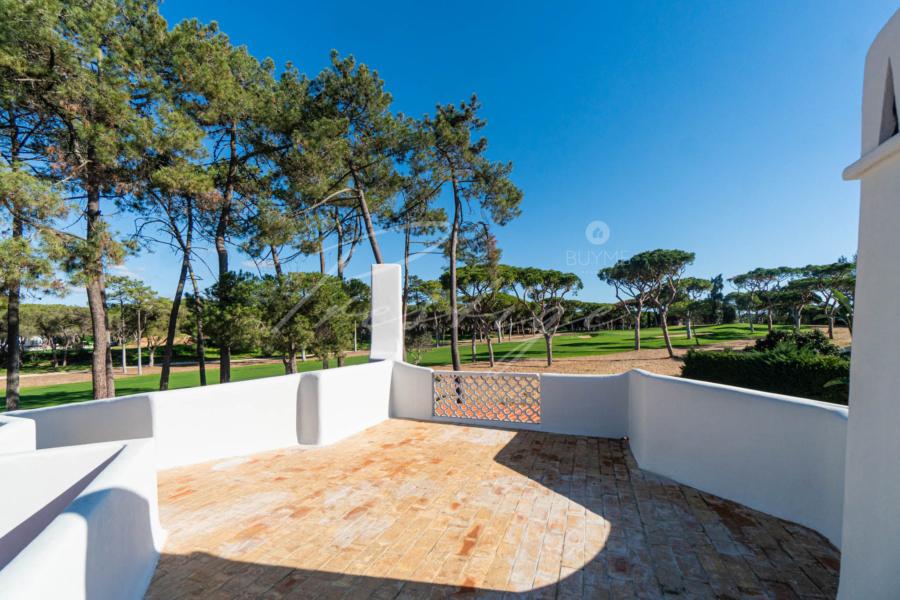 front golf villa in vilamoura