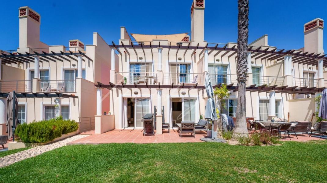 3+1 BEDROOM VILLA IN VILA SOL