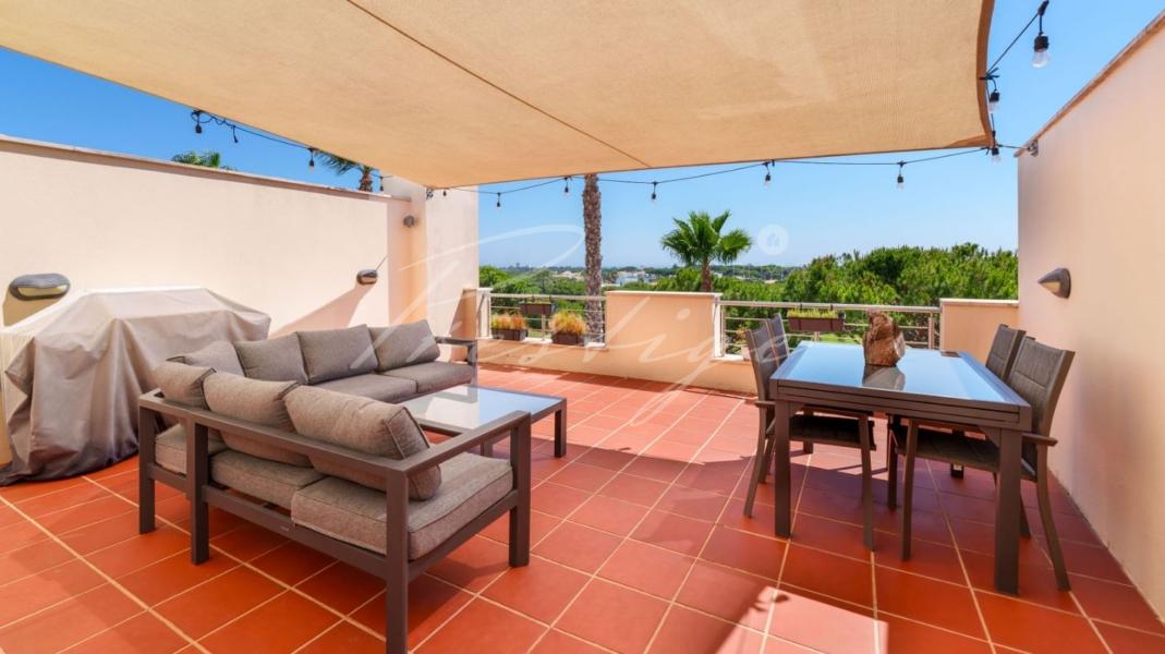 3+1 BEDROOM VILLA IN VILA SOL